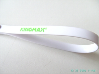 Kingmax SuperStick 1GB - http://casopis-oci.xf.cz - $uch@rC